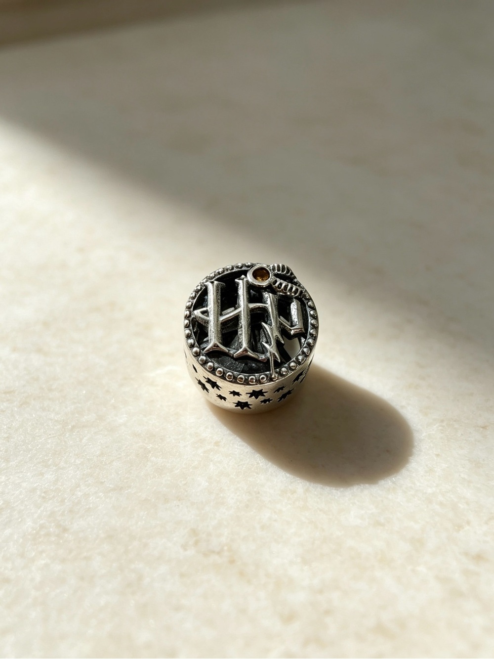 PANDORA Harry Potter Openwork Icons Charm in sterling silver